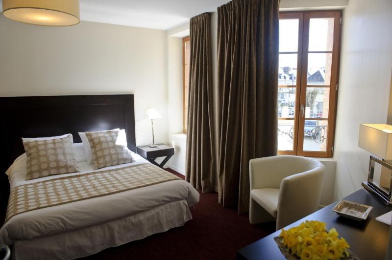 Hotel Burgevin Sully-sur-Loire Luaran gambar
