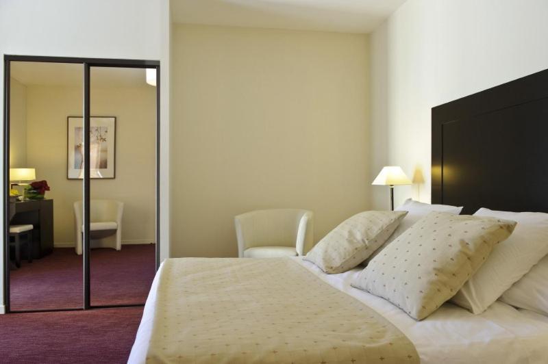 Hotel Burgevin Sully-sur-Loire Luaran gambar